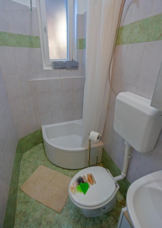 Rich Apartment Pula Dış mekan fotoğraf