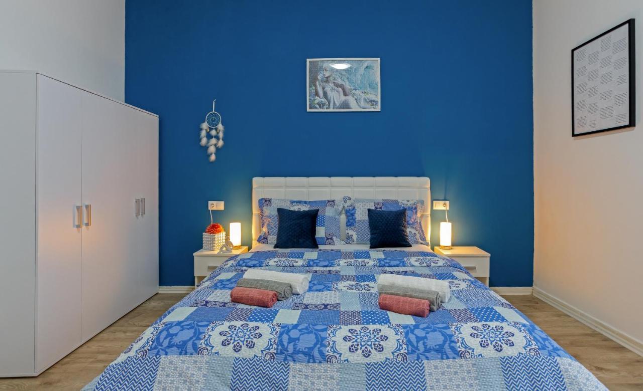 Rich Apartment Pula Dış mekan fotoğraf