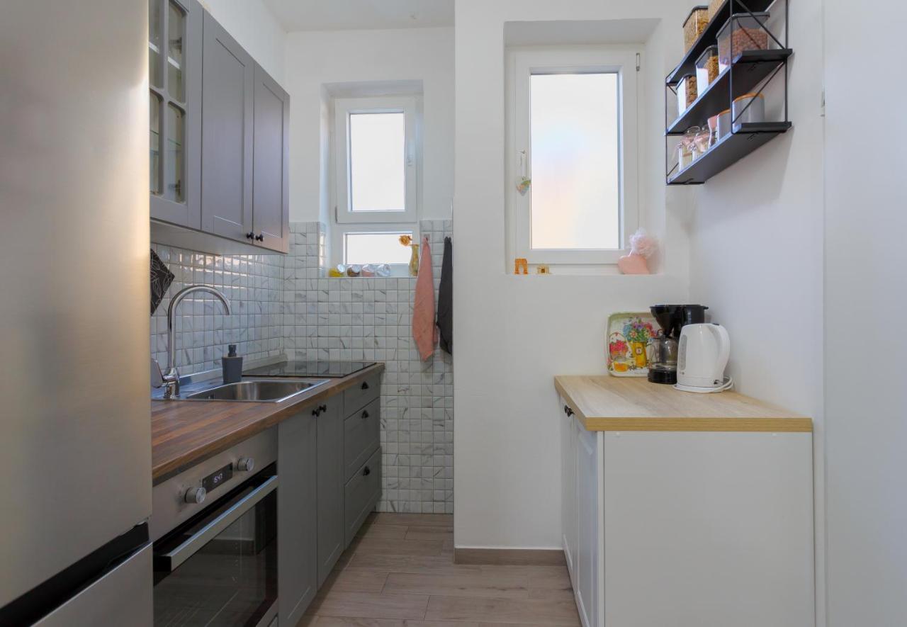 Rich Apartment Pula Dış mekan fotoğraf